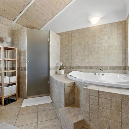 8402-ebeltoft-pukkelvej-1 別荘 エーベルトフト